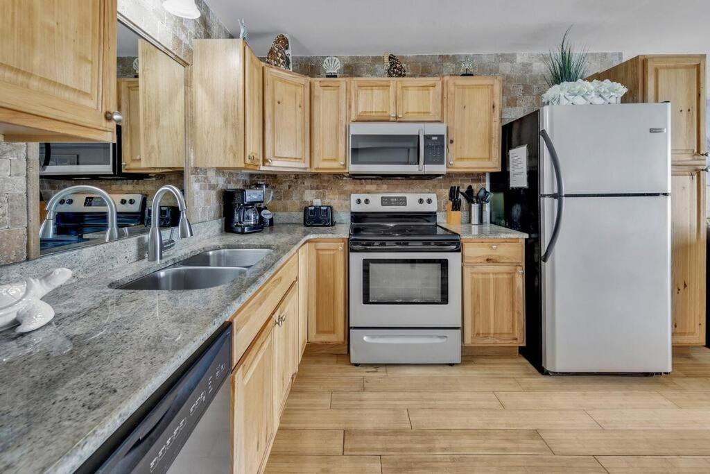 Oceanfront Condo #629 At Summit Beach Resort Panama City Beach Buitenkant foto